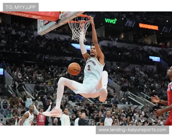 墨菲41+9空砍!鹈鹕难挡马刺团队篮球的胜利密码 墨菲41+9空砍!鹈鹕难挡马刺团队篮球的胜利密码