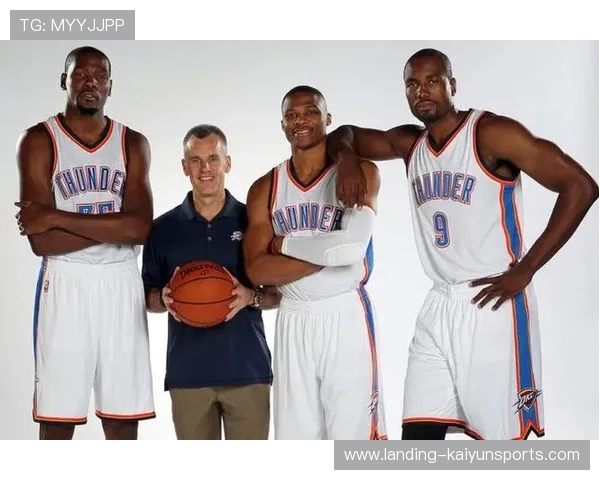 赛季期间媒体日安排丰富，拉近球员与媒体互动的新机遇